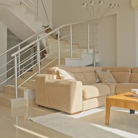 Villa Beautiful Premium With Sea And Views